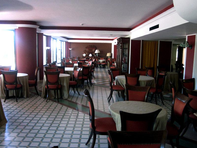 Tk Hotel - Ex Ares San Giovanni La Punta Exterior photo